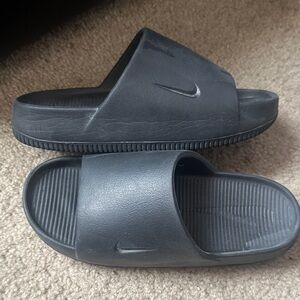 Nike Black Slide Sandals with Minimal Swoosh